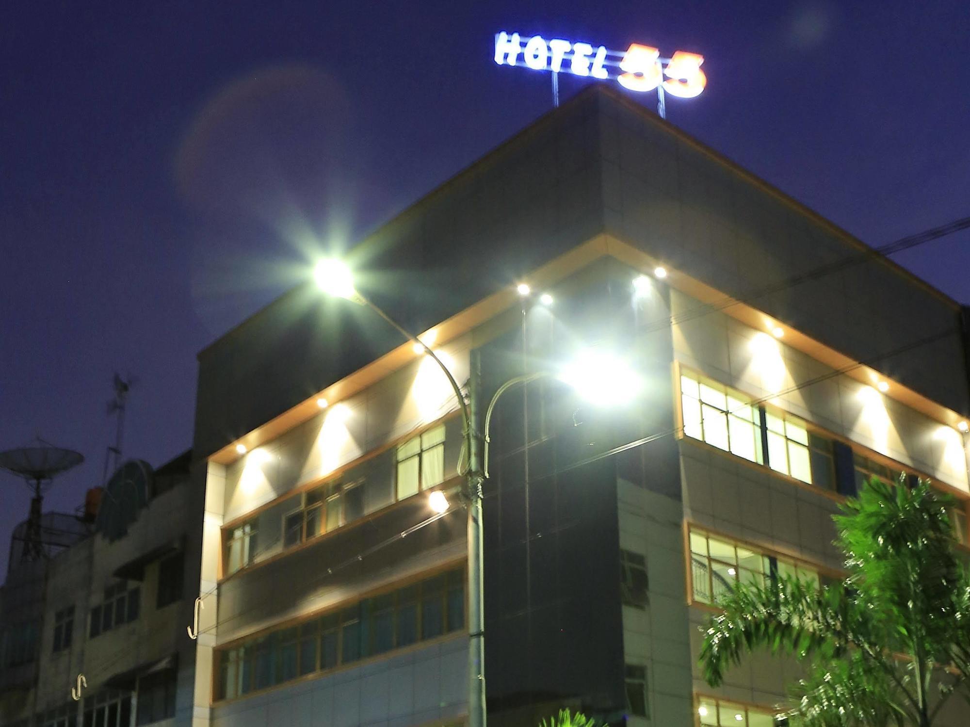 Hotel 55 Jakarta Exterior photo